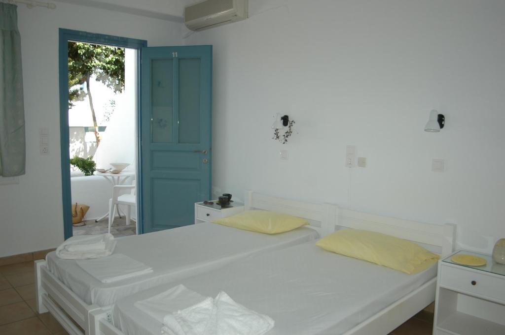 Villa Irena Bianca Naousa  Room photo
