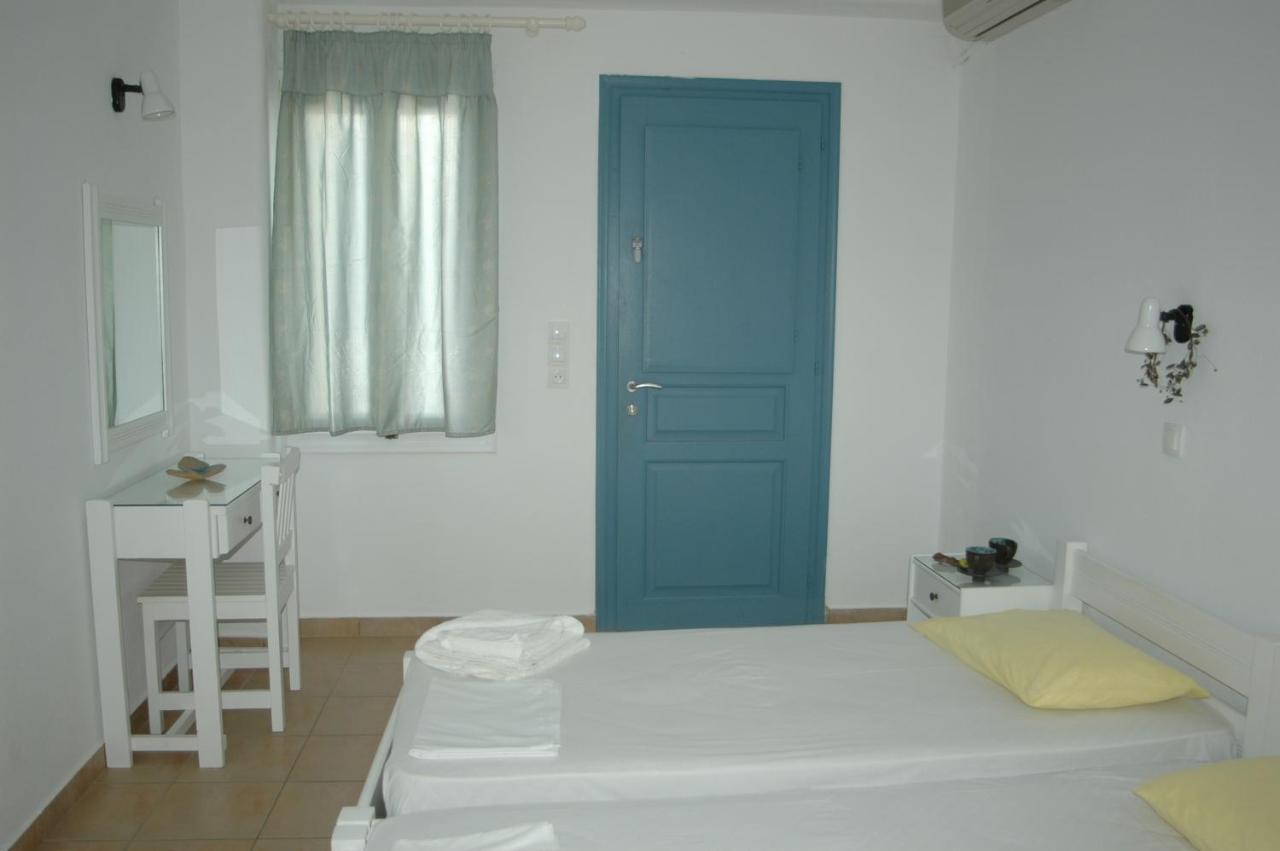 Villa Irena Bianca Naousa  Room photo